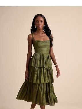 Lulus Tennon Olive Plisse MIDI Dress